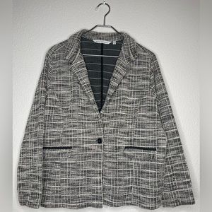 Blazer black and white